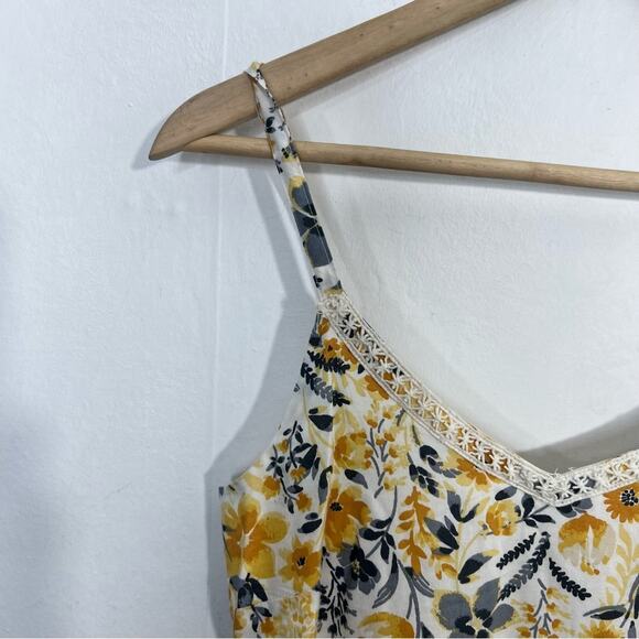 Joie Yellow Floral Mommy and Me Maxi Tiered Sun Dress Size 4 NWT - Picture 5 of 15